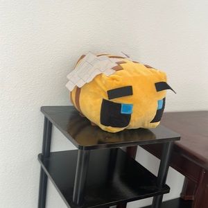 Minecraft bee